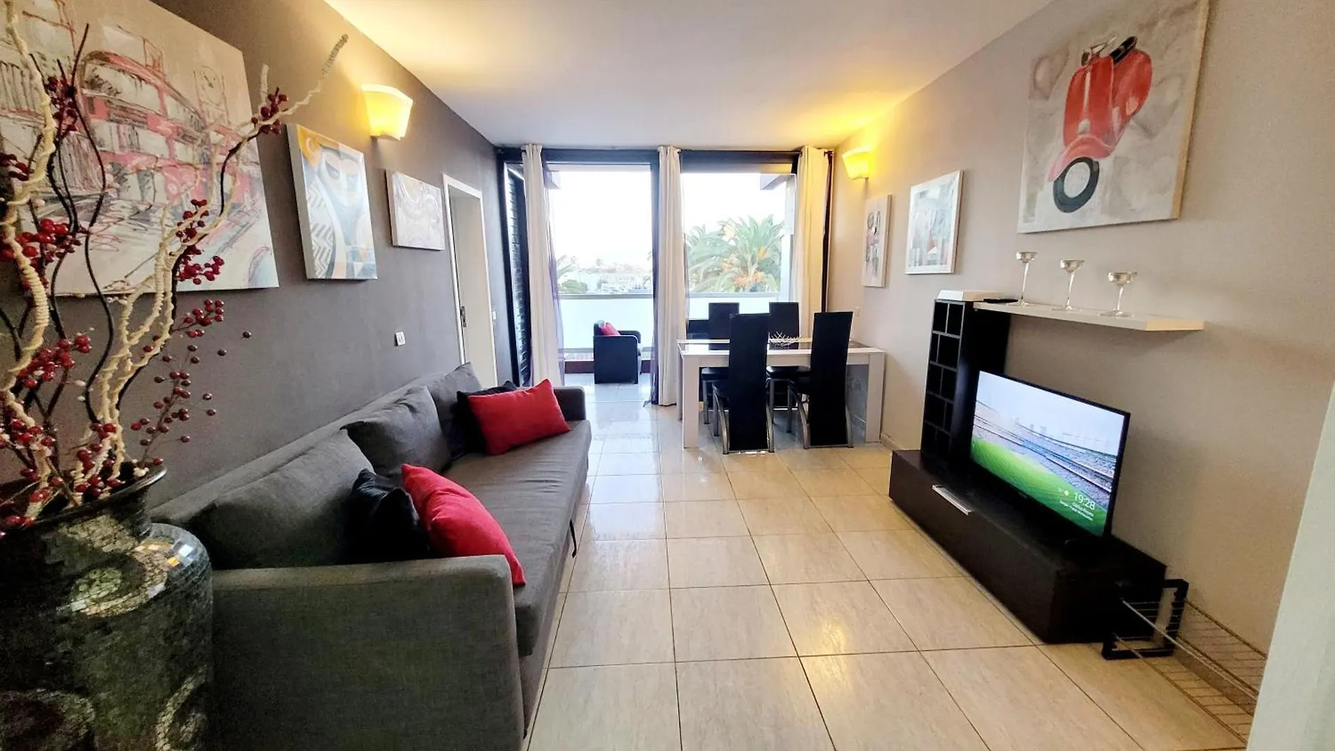 Apartamento Galeria De Arte. Arona